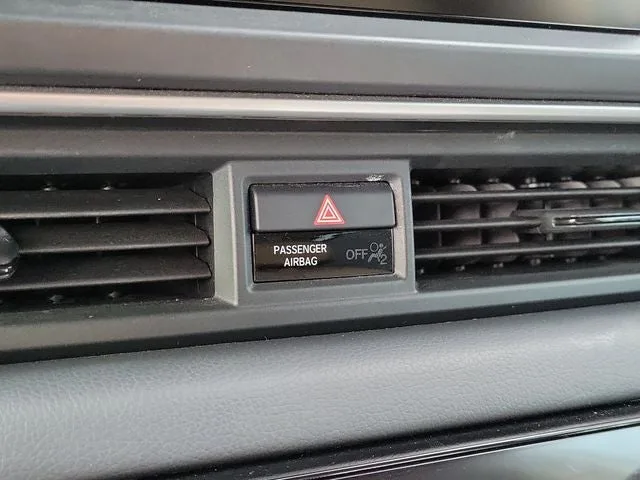 2024 Honda Pilot EX-L 7 Passenger photo 22