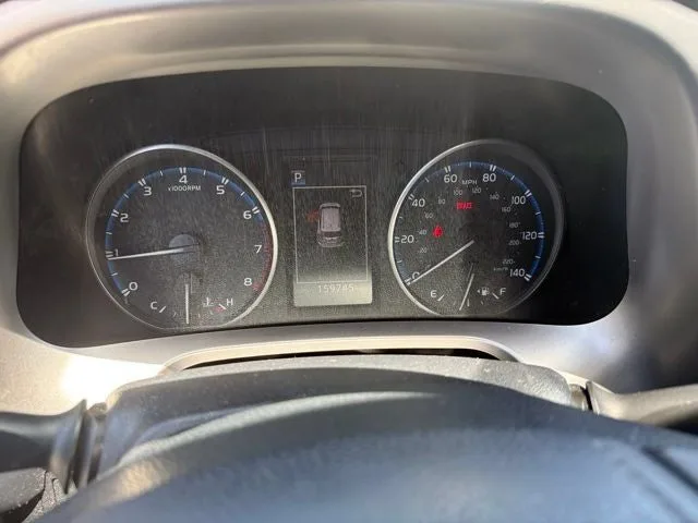 2018 Toyota RAV4 LE photo 15