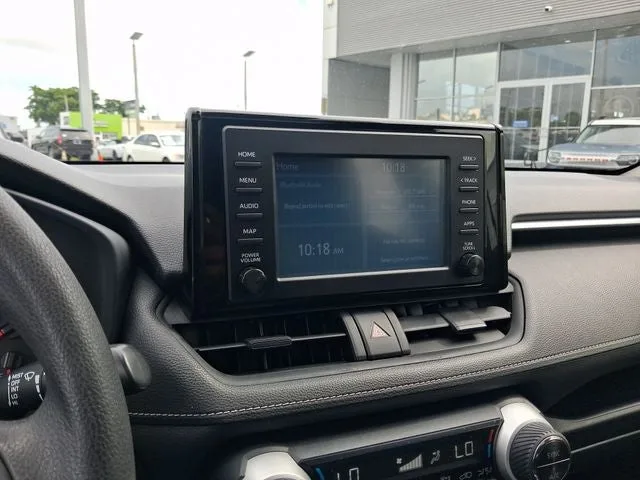 2019 Toyota RAV4 XLE photo 20