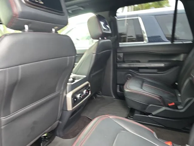 2022 Ford Expedition Limited photo 14