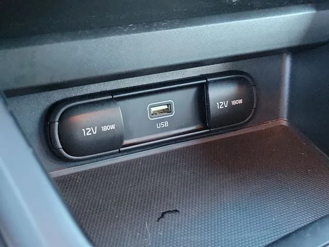 2023 Kia Soul LX photo 23