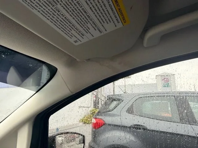 2018 Ford EcoSport SE photo 18