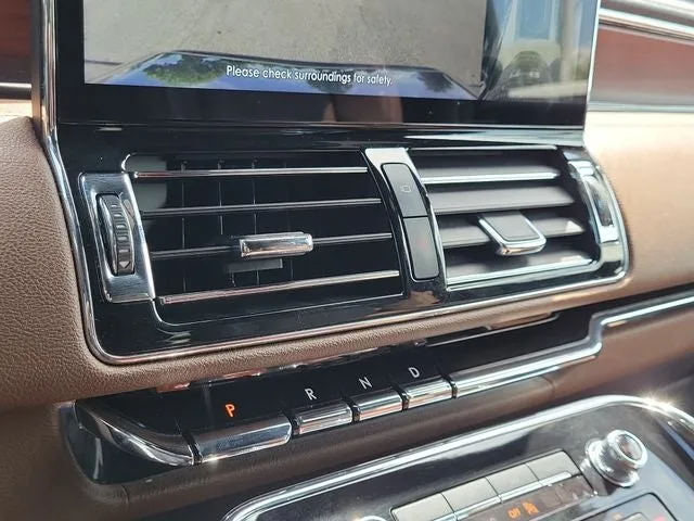 2023 Lincoln Navigator Reserve photo 27