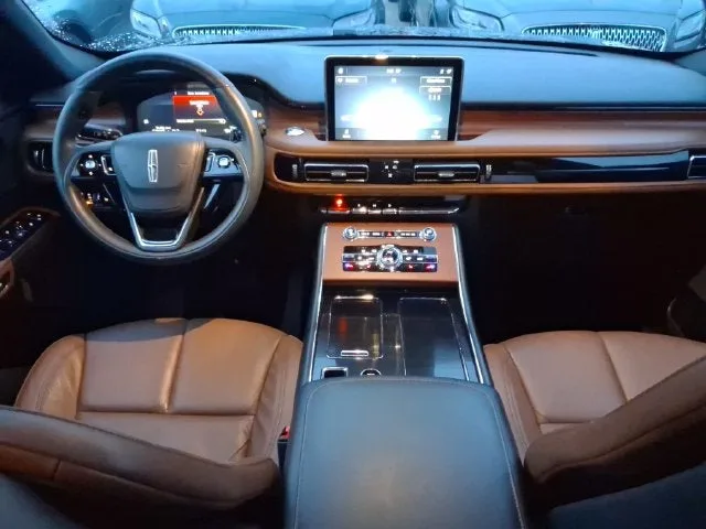 2023 Lincoln Aviator Reserve Premium photo 7
