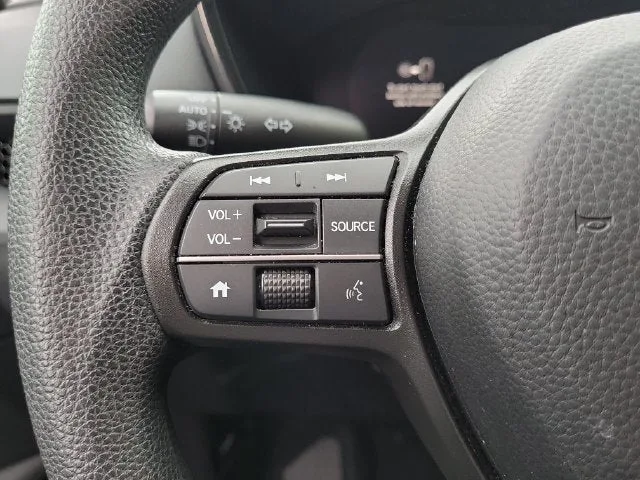 2025 Honda CR-V LX photo 17