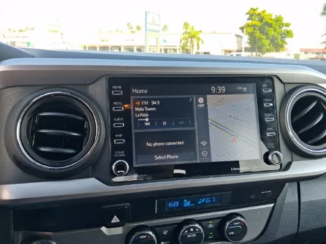 2023 Toyota Tacoma SR5 V6 photo 19