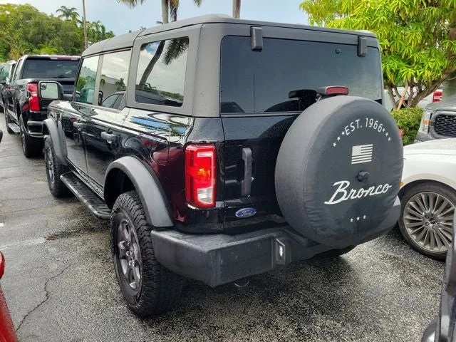 2023 Ford Bronco Big Bend photo 4