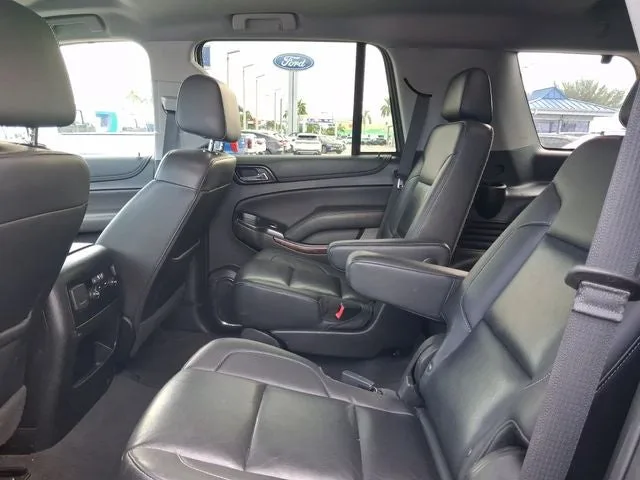 2019 Chevrolet Tahoe LT photo 6