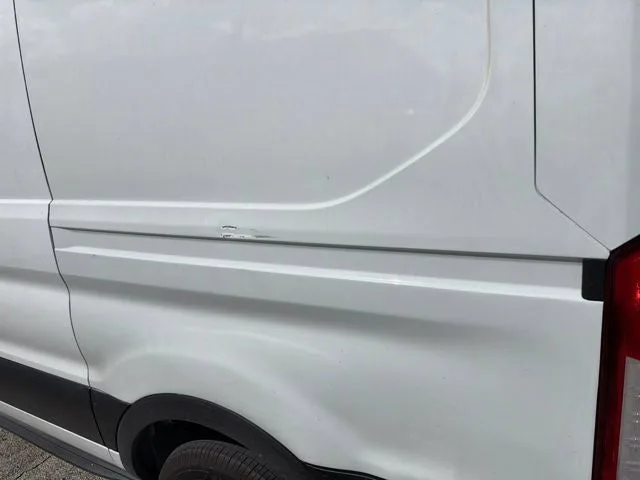 2021 Ford Transit-250 Base photo 7