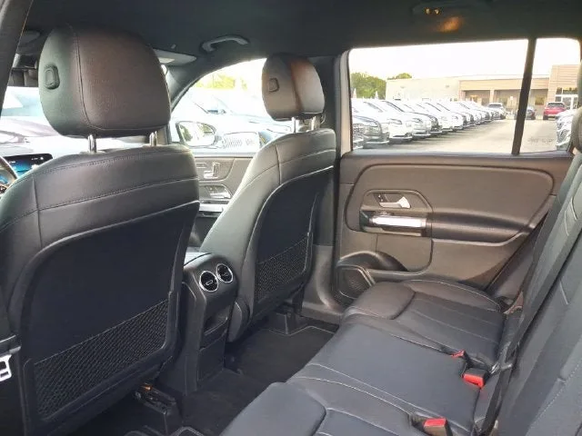 2020 Mercedes-Benz GLB GLB 250 photo 5