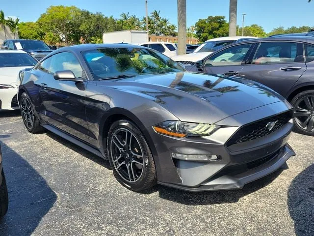 2020 Ford Mustang EcoBoost Premium photo 2