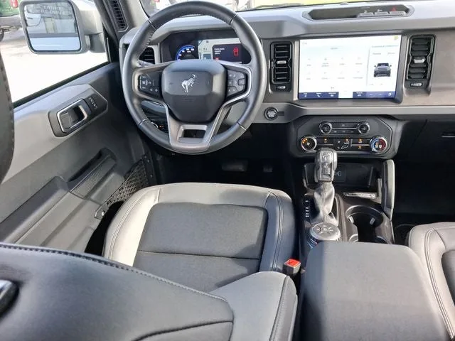 2024 Ford Bronco Big Bend photo 8