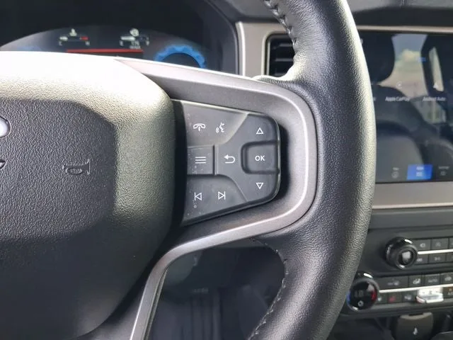 2025 Ford Bronco Outer Banks photo 17