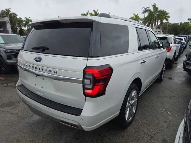 2024 Ford Expedition Platinum photo 3