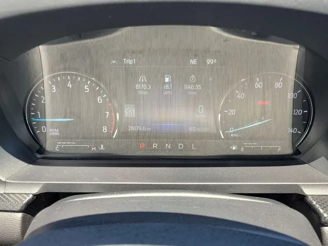 2023 Ford Explorer ST-Line photo 16