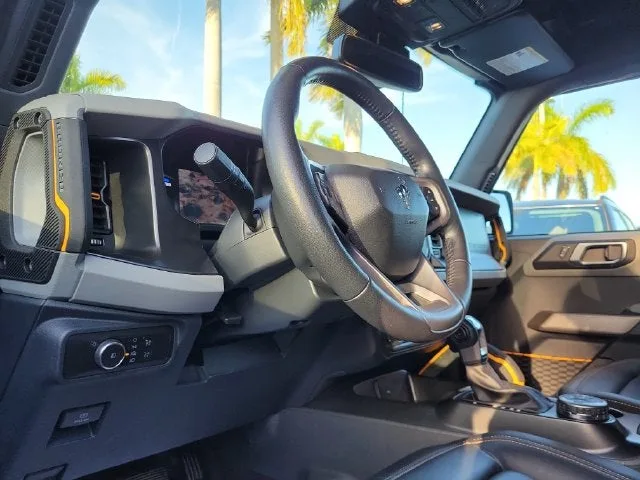 2022 Ford Bronco Badlands photo 11