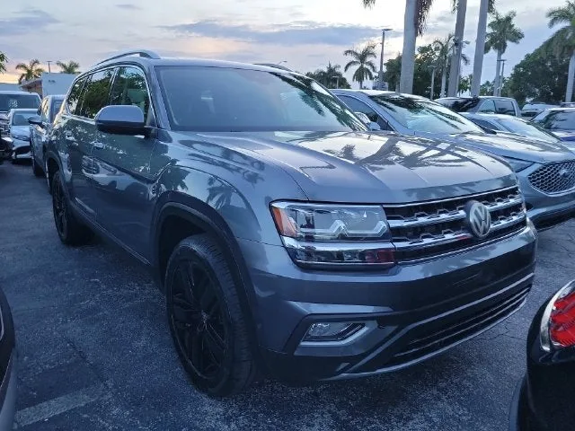 2019 Volkswagen Atlas SEL Premium 4Motion photo 2