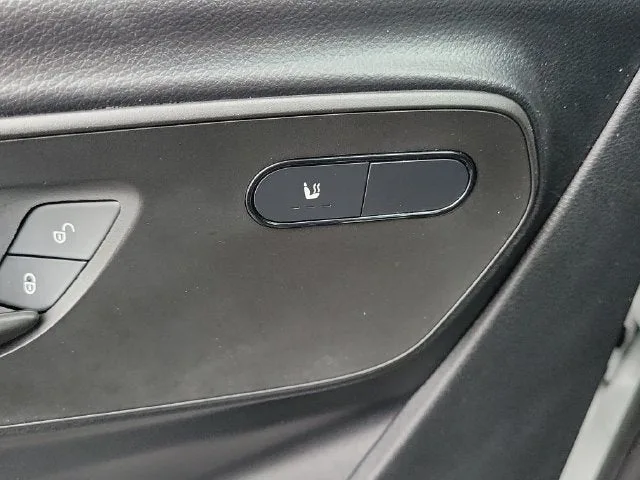 2025 Mercedes-Benz Sprinter 2500 Passenger 170 WB High Roof photo 20