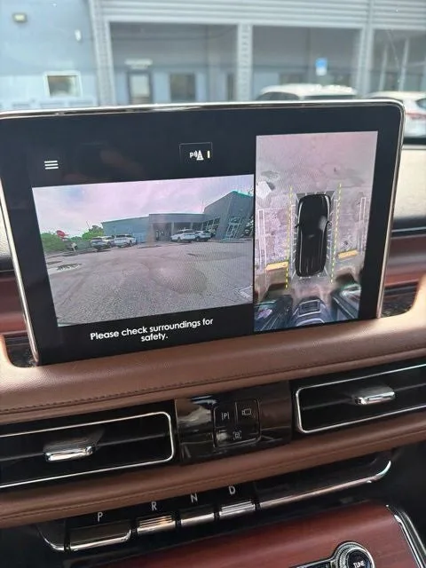 2022 Lincoln Aviator Reserve Premium photo 8