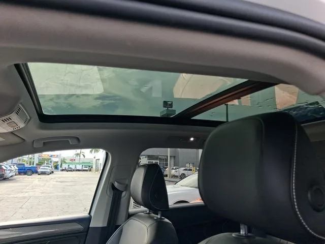 2022 Volkswagen Tiguan 2.0T SE photo 13