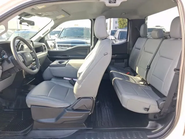 2022 Ford F-150 XL photo 5