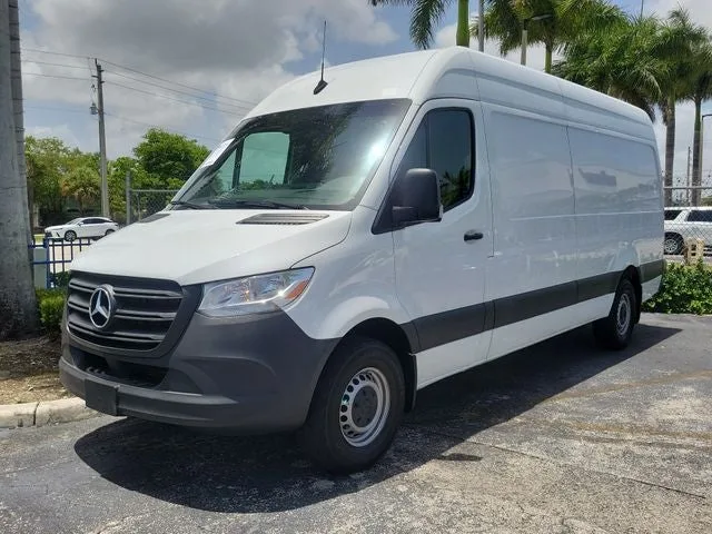 2023 Mercedes-Benz Sprinter 2500 Cargo 170 WB High Roof photo 31