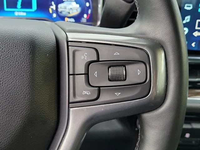 2025 Chevrolet Silverado 1500 RST photo 21