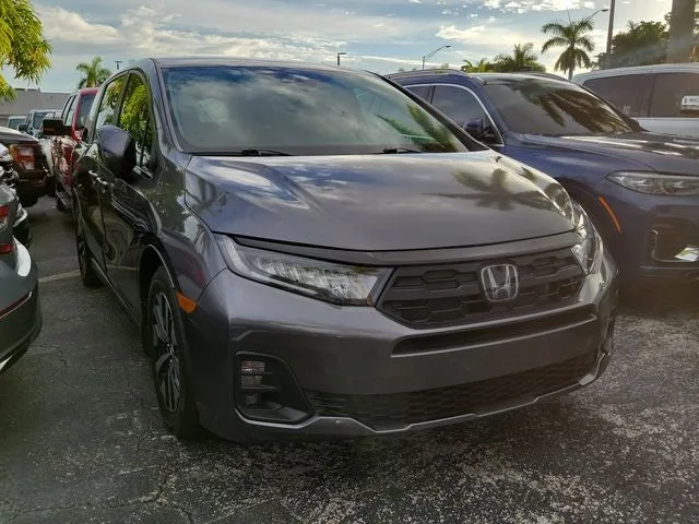 2025 Honda Odyssey EX-L photo 2