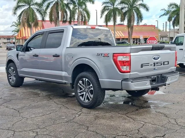 2021 Ford F-150 XL photo 3