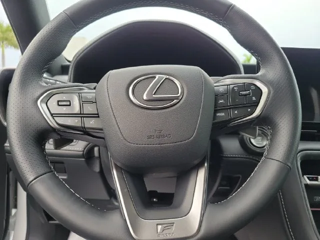 2026 Lexus IS 350 F SPORT photo 22