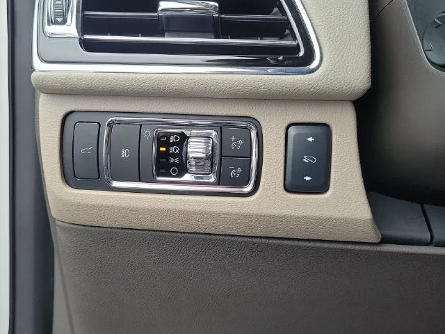 2023 Lincoln Navigator Reserve photo 14