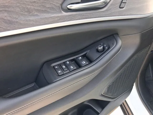 2024 Jeep Grand Cherokee L Limited photo 15