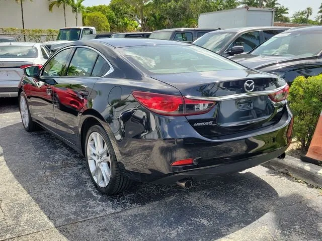 2017 Mazda Mazda6 Touring photo 4