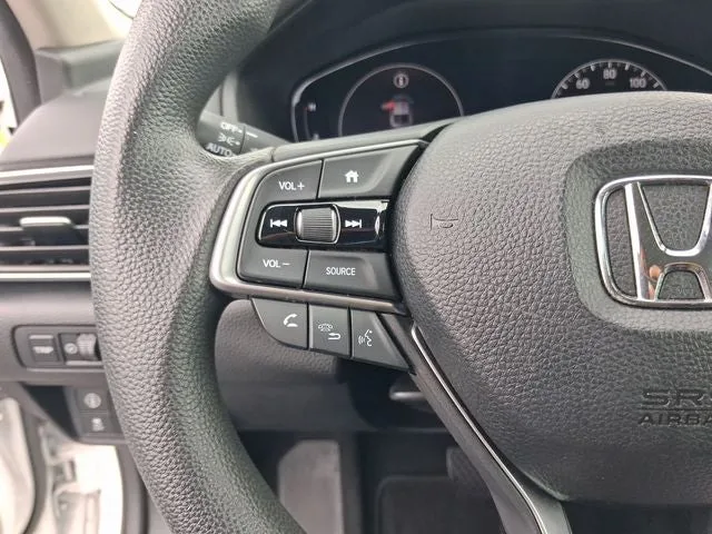 2018 Honda Accord LX photo 17