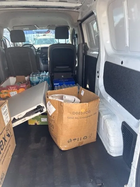 2014 Nissan NV200 SV photo 8