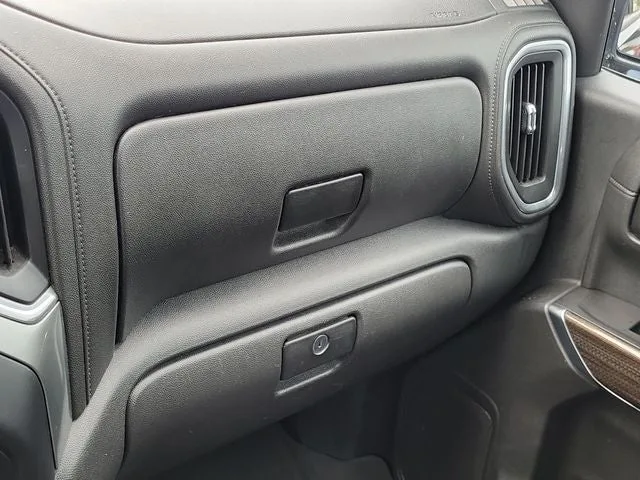 2020 Chevrolet Silverado 1500 LT photo 28