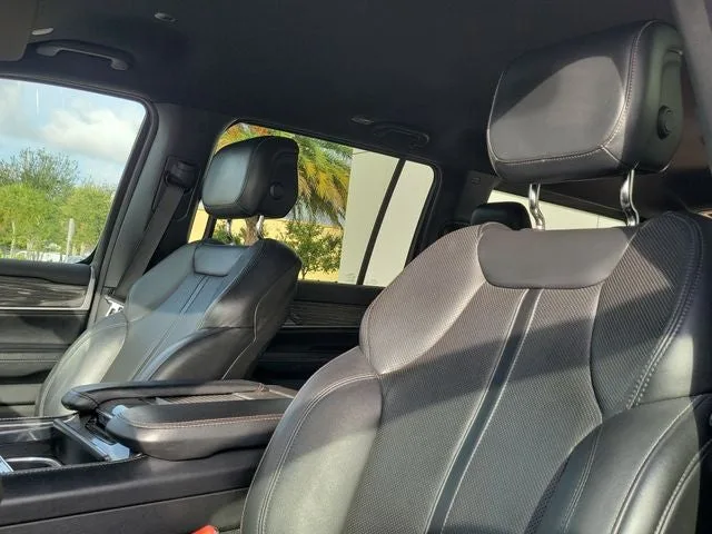 2022 Jeep Wagoneer Series II photo 13