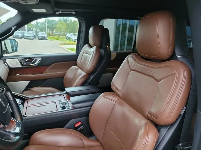 2022 Lincoln Navigator Reserve photo 11