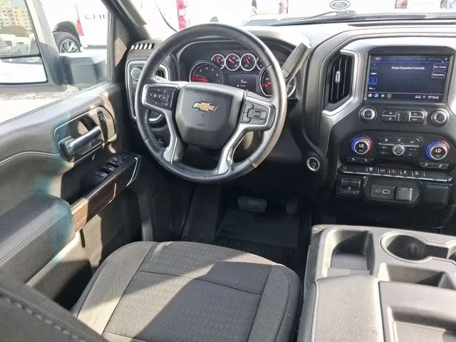 2022 Chevrolet Silverado 2500HD LT photo 9