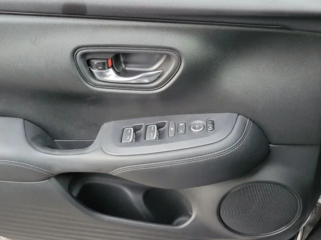 2023 Honda HR-V EX-L photo 12