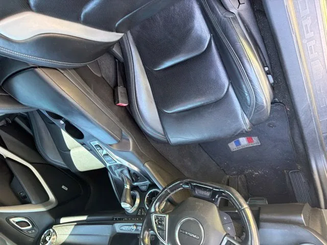2017 Chevrolet Camaro 2LT 2LT photo 5
