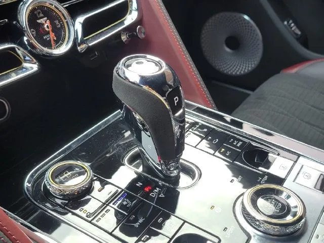 2023 Bentley Flying Spur Mulliner W12 photo 28