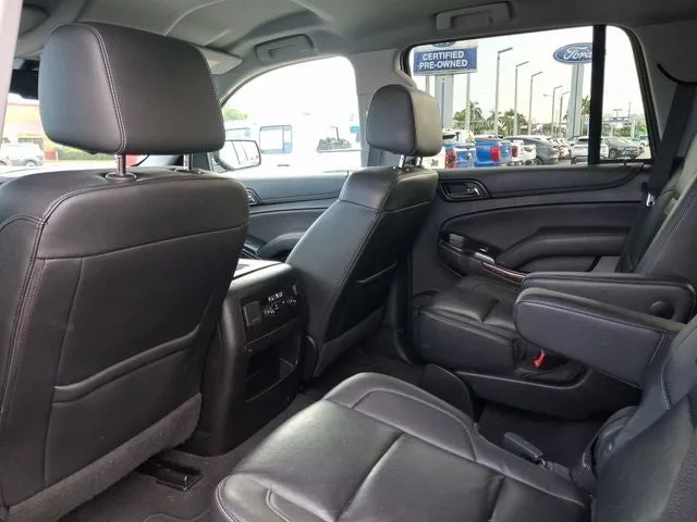 2019 Chevrolet Tahoe LT photo 5