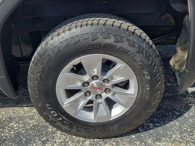 2023 GMC Sierra 1500 Pro photo 10