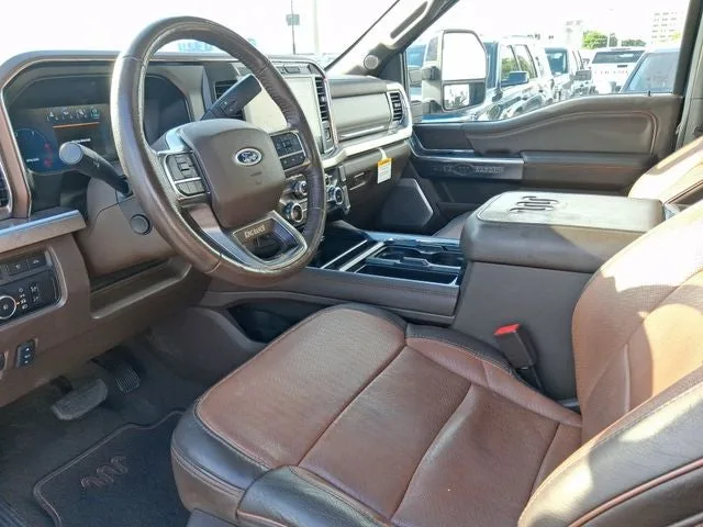 2023 Ford F-450SD King Ranch DRW photo 11