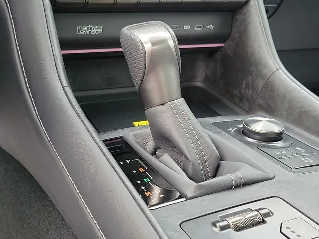 2026 Lexus IS 350 F SPORT photo 32