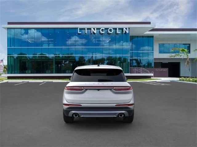 2024 Lincoln Corsair Premiere photo 5