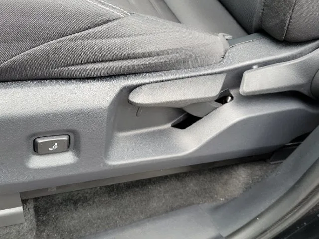 2024 Toyota Tacoma TRD Sport photo 12