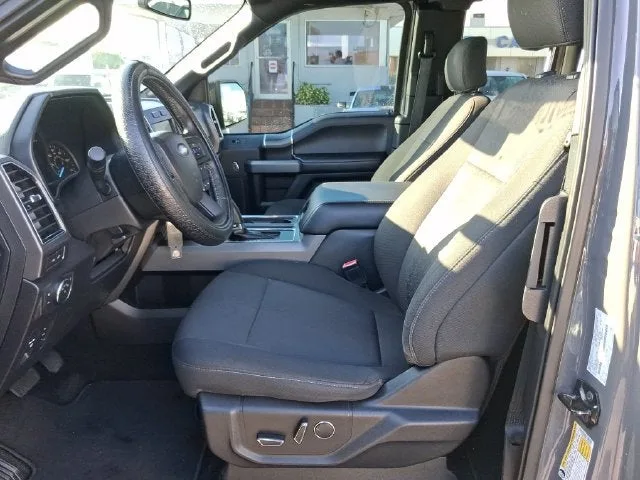 2018 Ford F-150 XLT photo 10