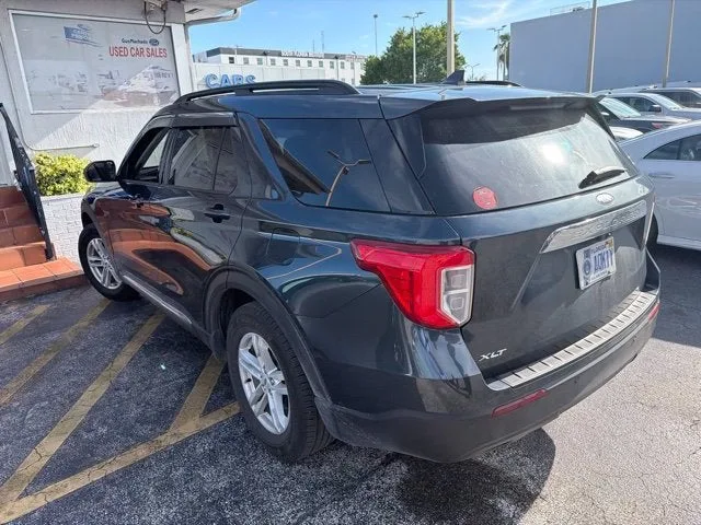 2024 Ford Explorer XLT photo 6